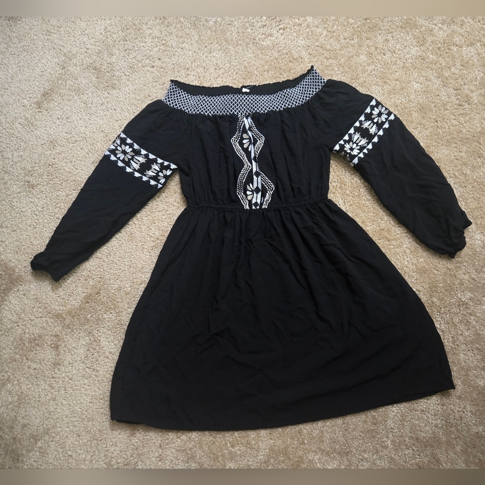 Blue Rain Off-Shoulder Black Mini Dress with White Embroidery